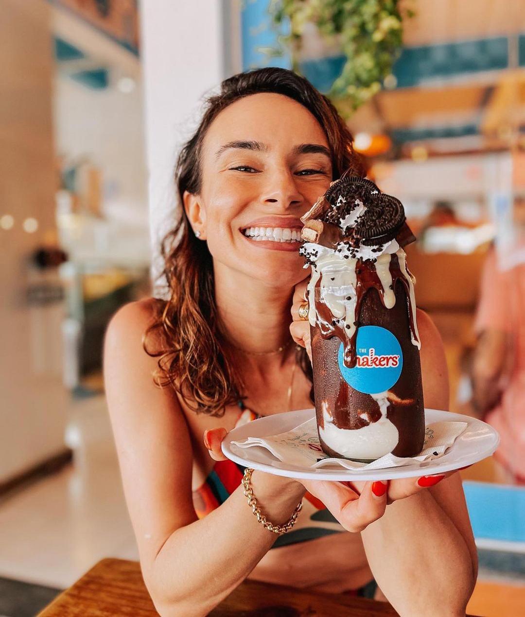 Clientes aproveitando nossa sorveteria